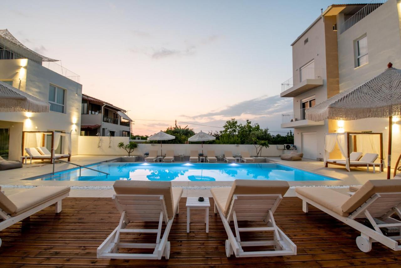 Flámbouras Ennea Suites-Storm Suite מראה חיצוני תמונה