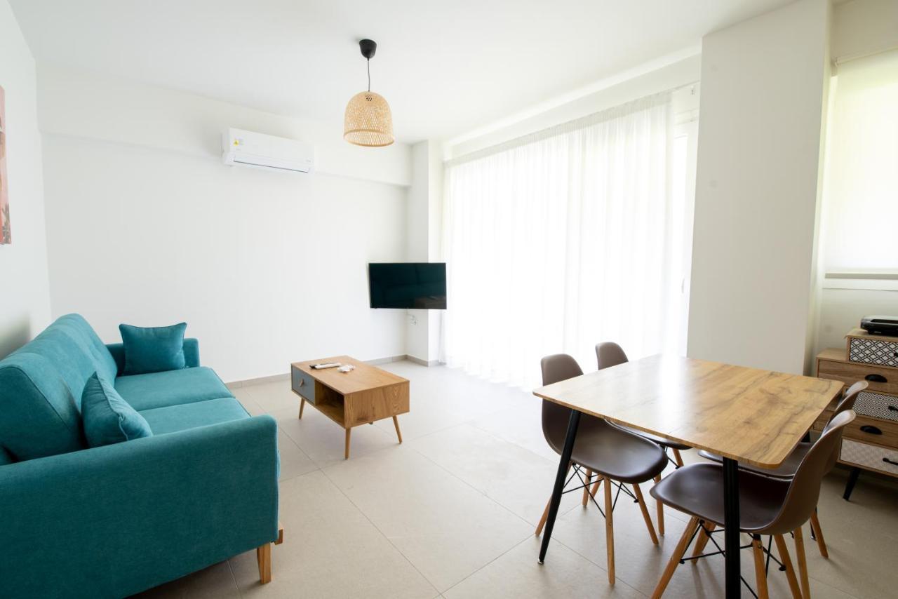 Flámbouras Ennea Suites-Storm Suite מראה חיצוני תמונה